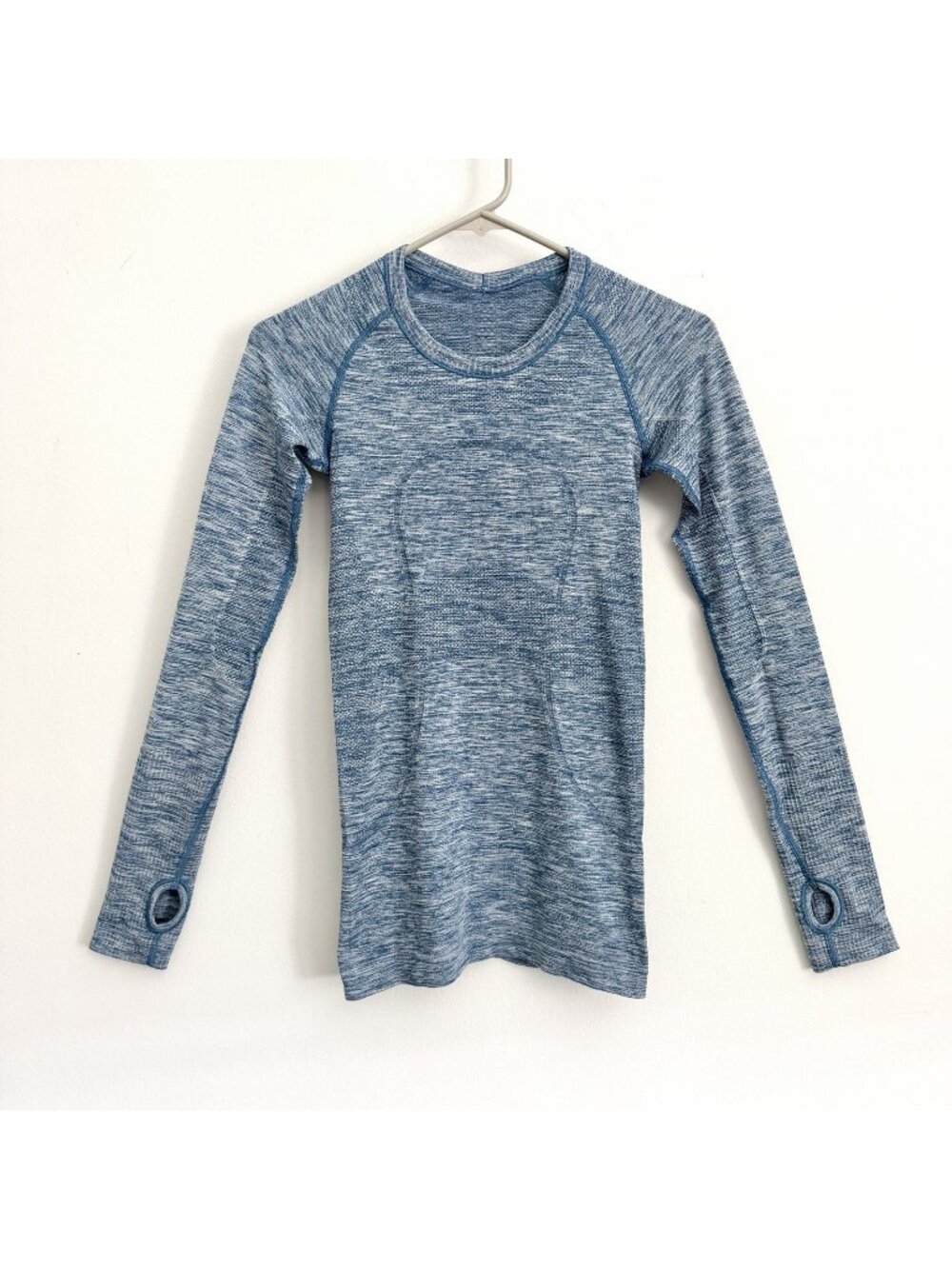 Lululemon Swiftly Tech Blue Heather Long Sleeve Shirt Active Top Thumbhole Sz 2